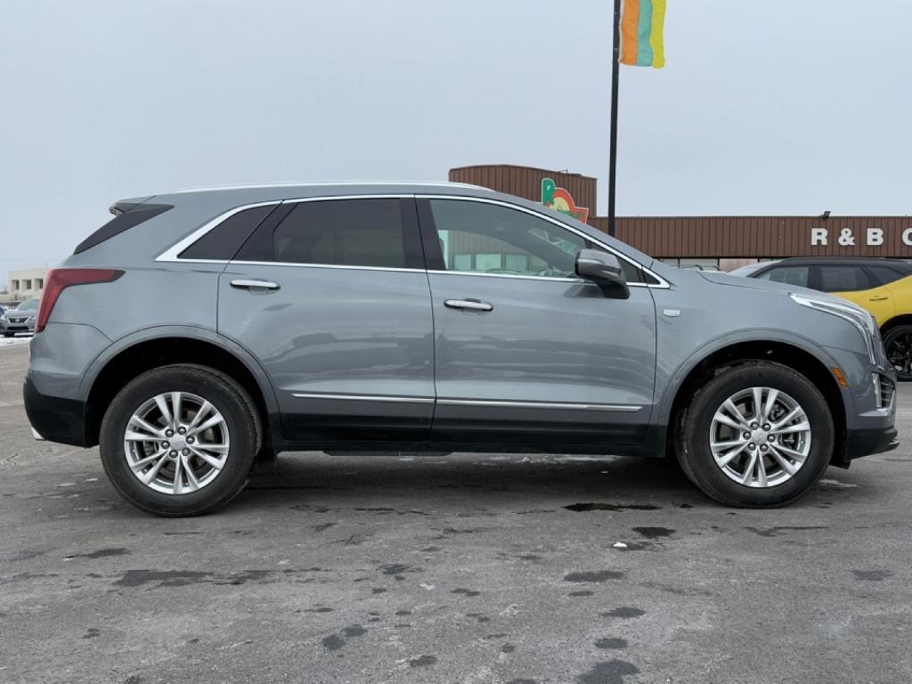 used 2021 Cadillac XT5 car, priced at $25,988