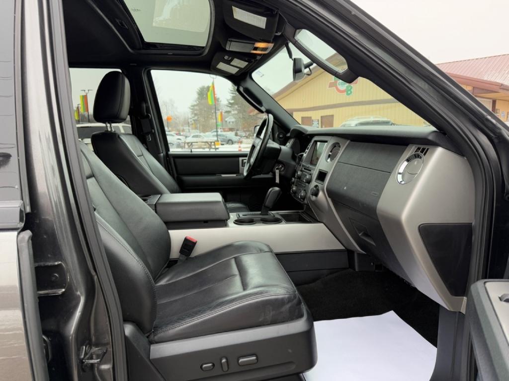 used 2016 Ford Expedition car, priced at $13,625