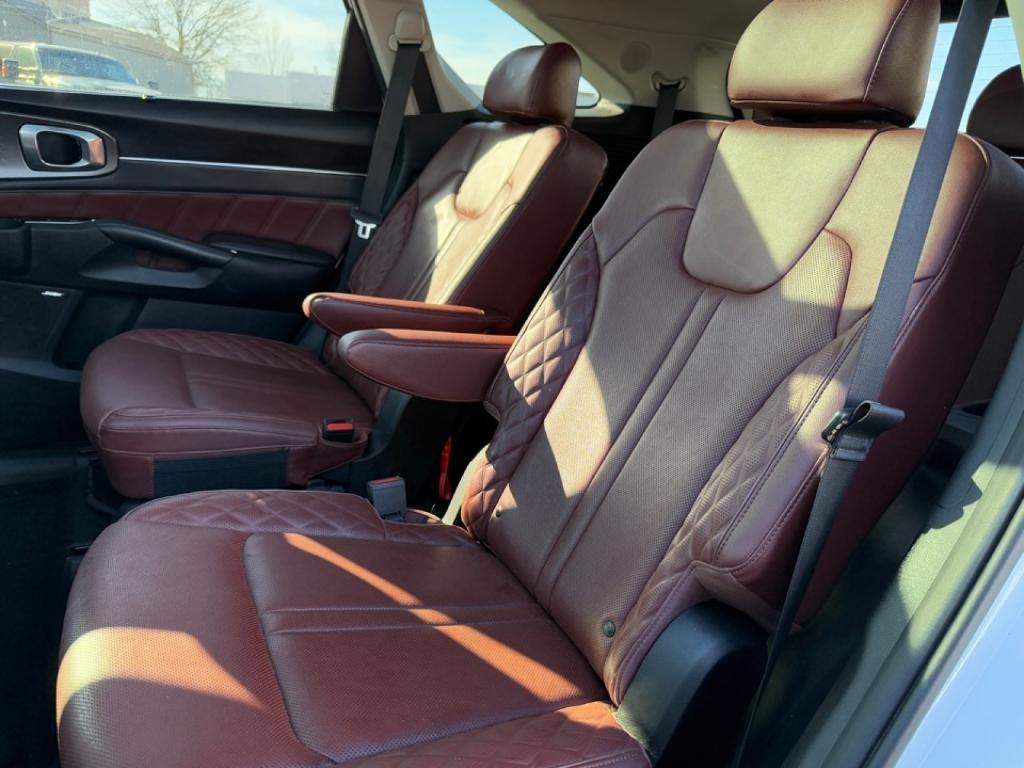 used 2022 Kia Sorento car, priced at $32,520