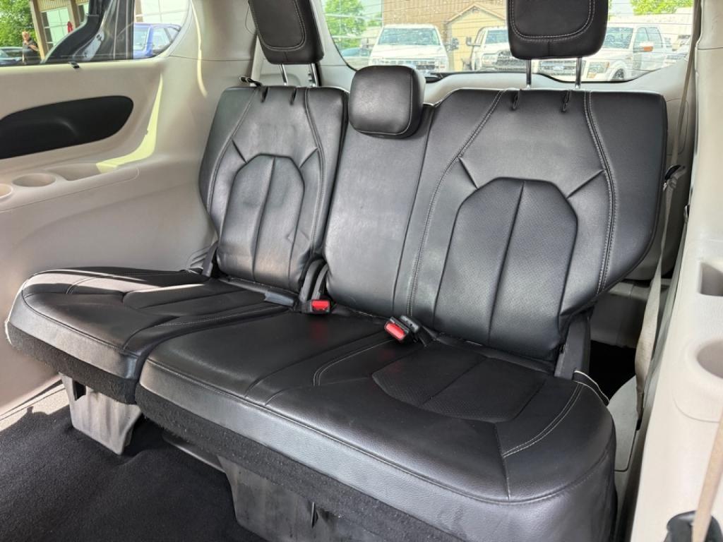 used 2022 Chrysler Pacifica car, priced at $17,995