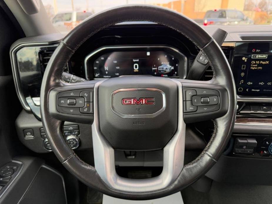 used 2022 GMC Sierra 1500 car, priced at $40,880