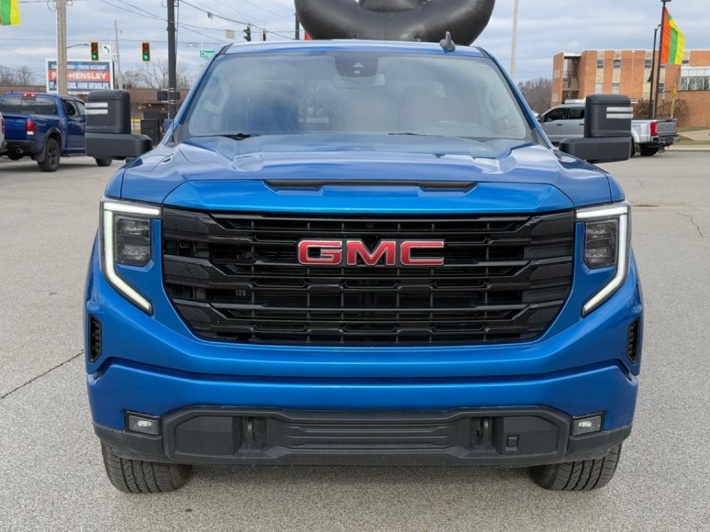 used 2022 GMC Sierra 1500 car, priced at $40,880