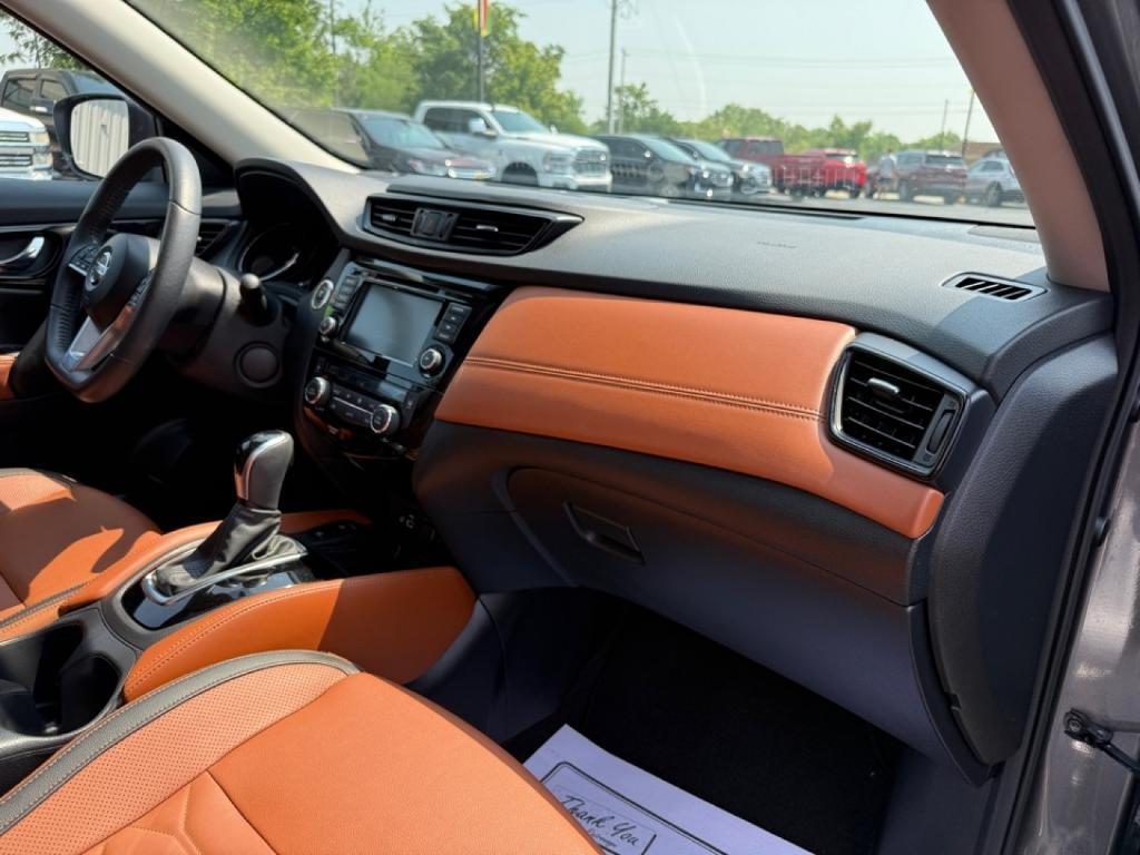 used 2020 Nissan Rogue car, priced at $24,280