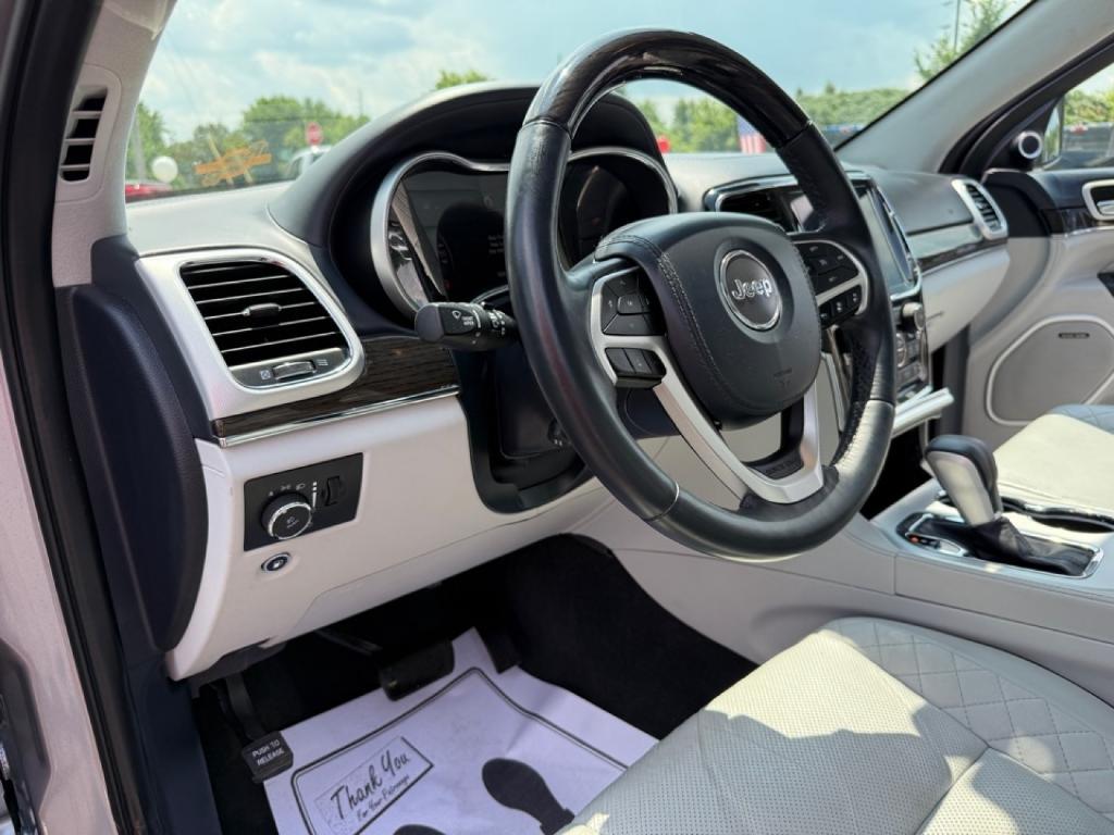 used 2021 Jeep Grand Cherokee car, priced at $35,988