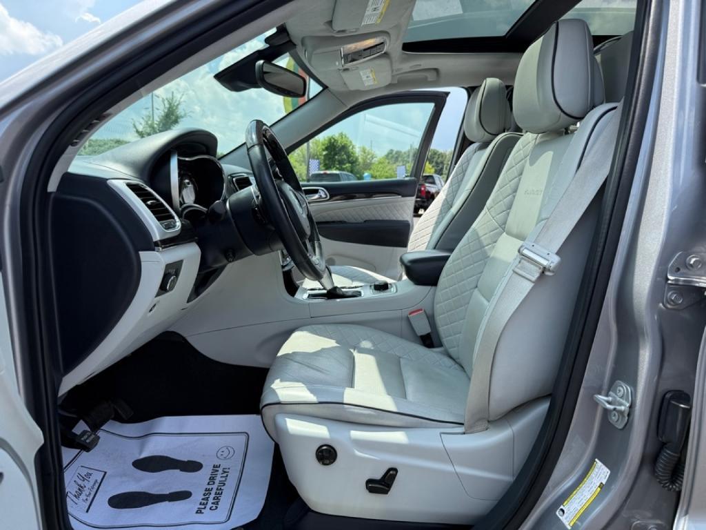 used 2021 Jeep Grand Cherokee car, priced at $35,988