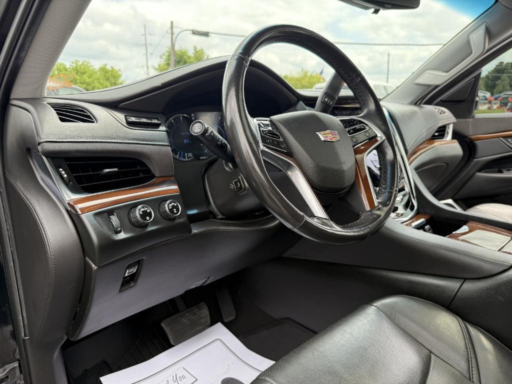 used 2019 Cadillac Escalade ESV car, priced at $32,985