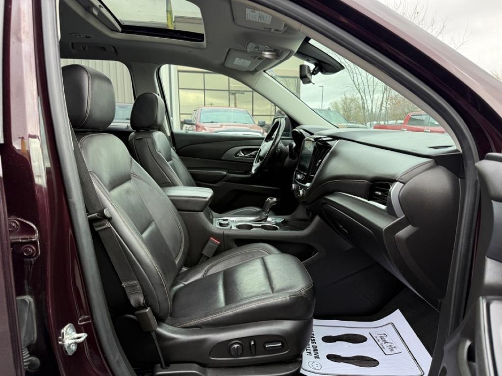used 2019 Chevrolet Traverse car, priced at $23,655