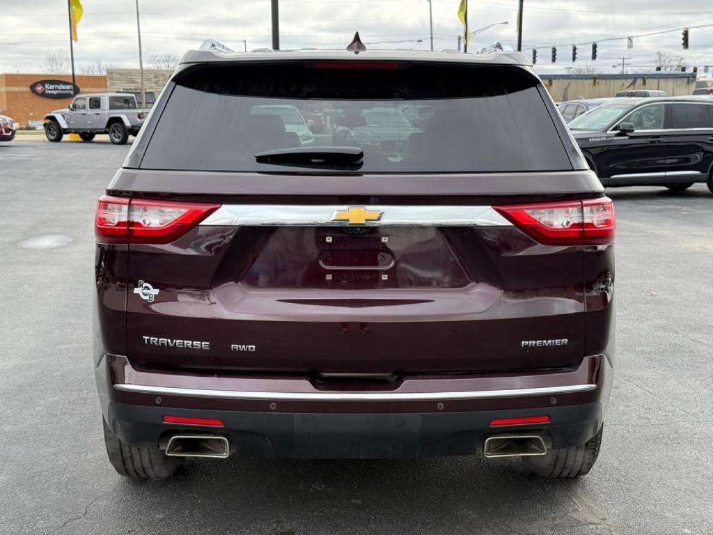 used 2019 Chevrolet Traverse car, priced at $23,655