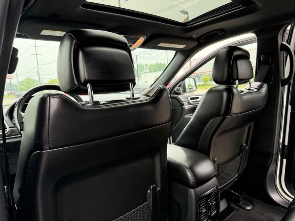 used 2022 Jeep Grand Cherokee WK car, priced at $28,480