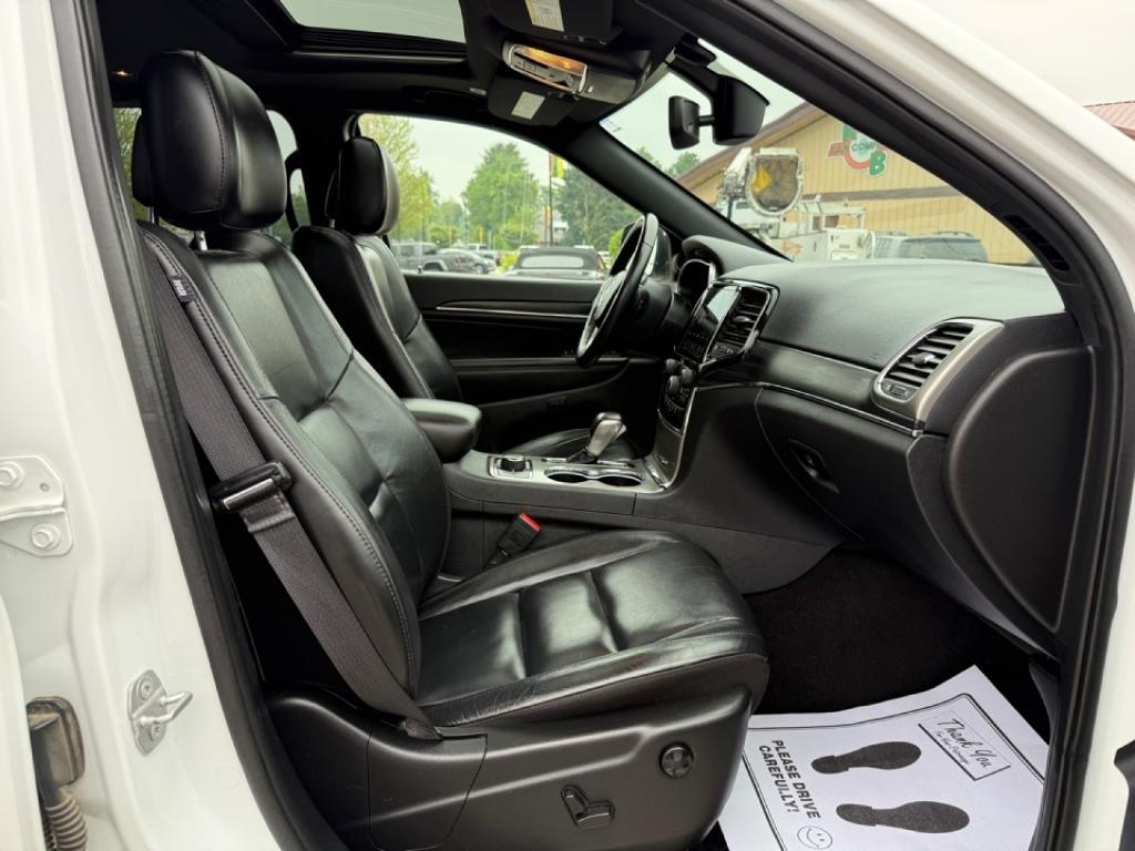 used 2022 Jeep Grand Cherokee WK car, priced at $28,480
