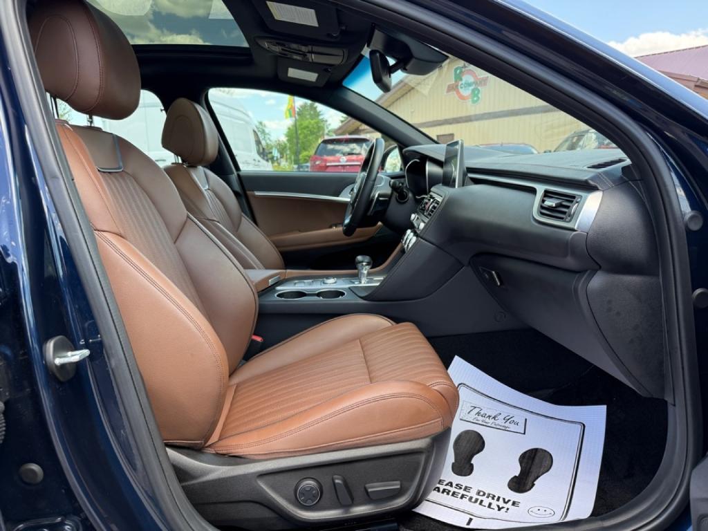 used 2021 Genesis G70 car, priced at $27,980