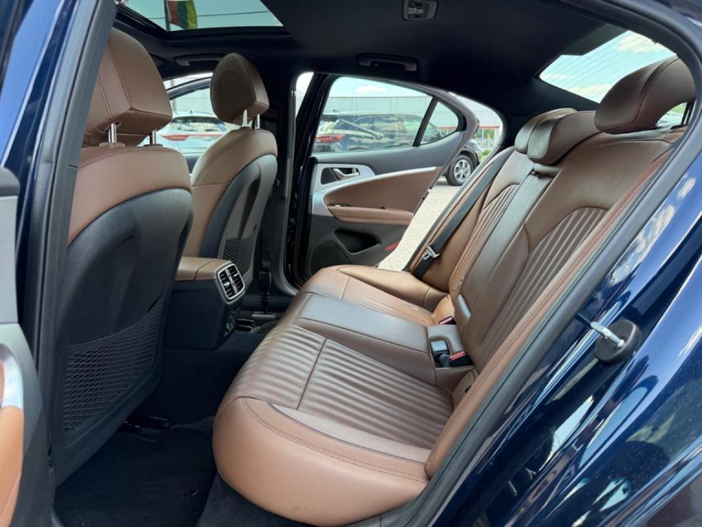 used 2021 Genesis G70 car, priced at $27,980