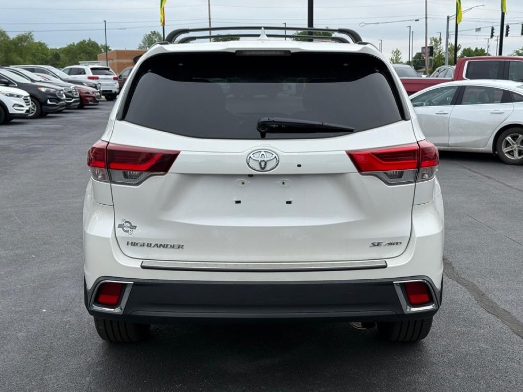 used 2019 Toyota Highlander car, priced at $25,780