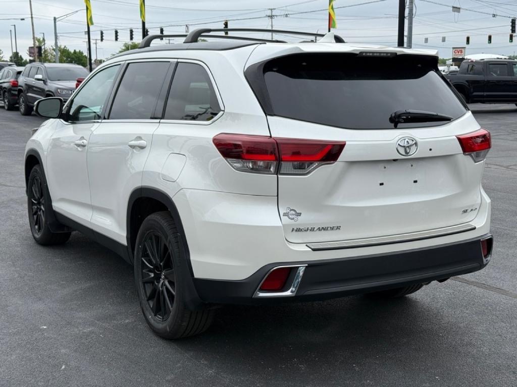 used 2019 Toyota Highlander car, priced at $25,780