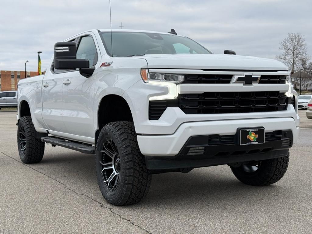 used 2022 Chevrolet Silverado 1500 car, priced at $40,880