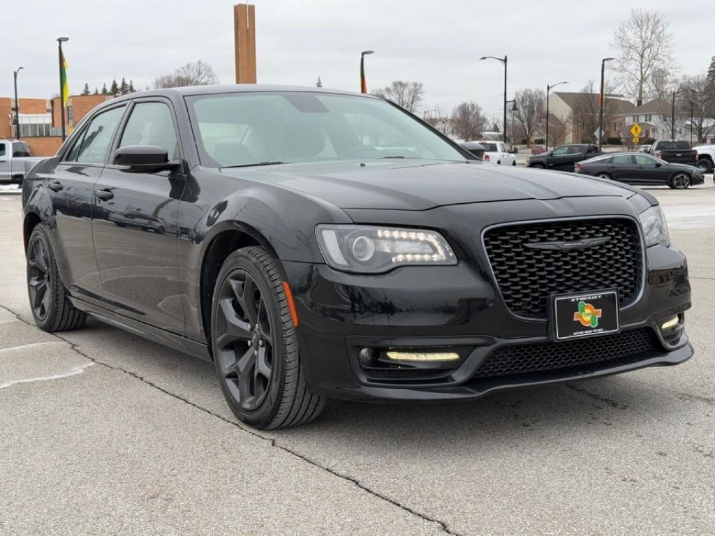 used 2022 Chrysler 300 car, priced at $23,451