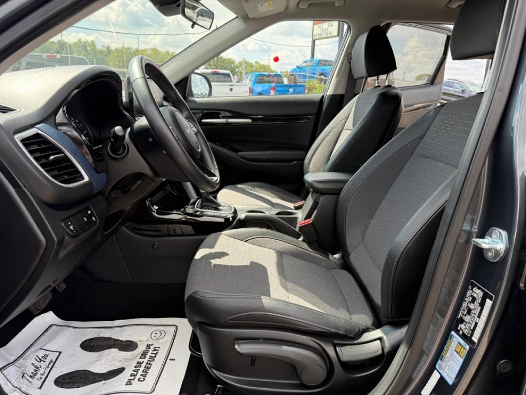 used 2023 Kia Seltos car, priced at $22,995