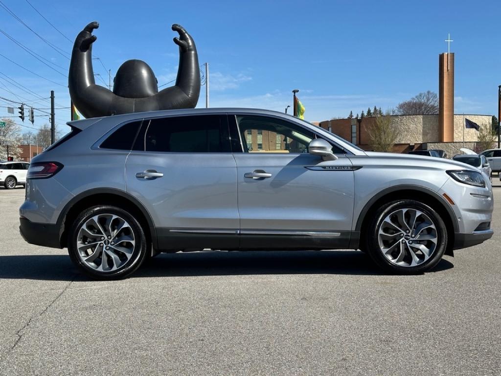 used 2022 Lincoln Nautilus car, priced at $34,495