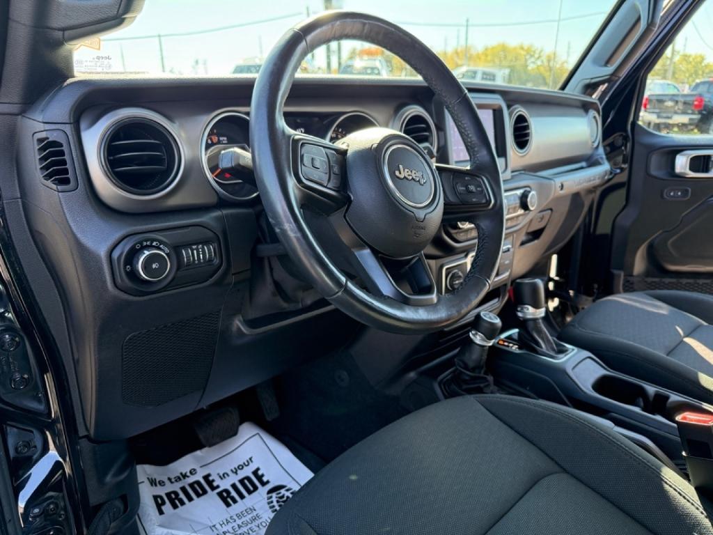 used 2021 Jeep Wrangler Unlimited car, priced at $32,495