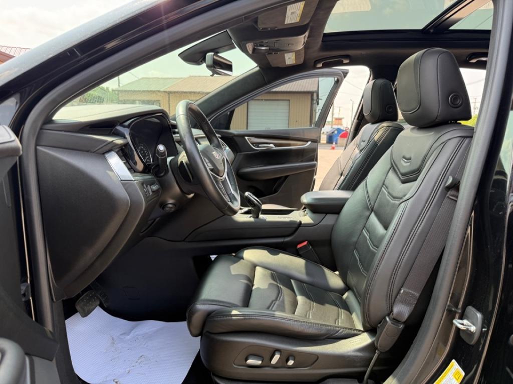 used 2017 Cadillac XT5 car, priced at $21,980