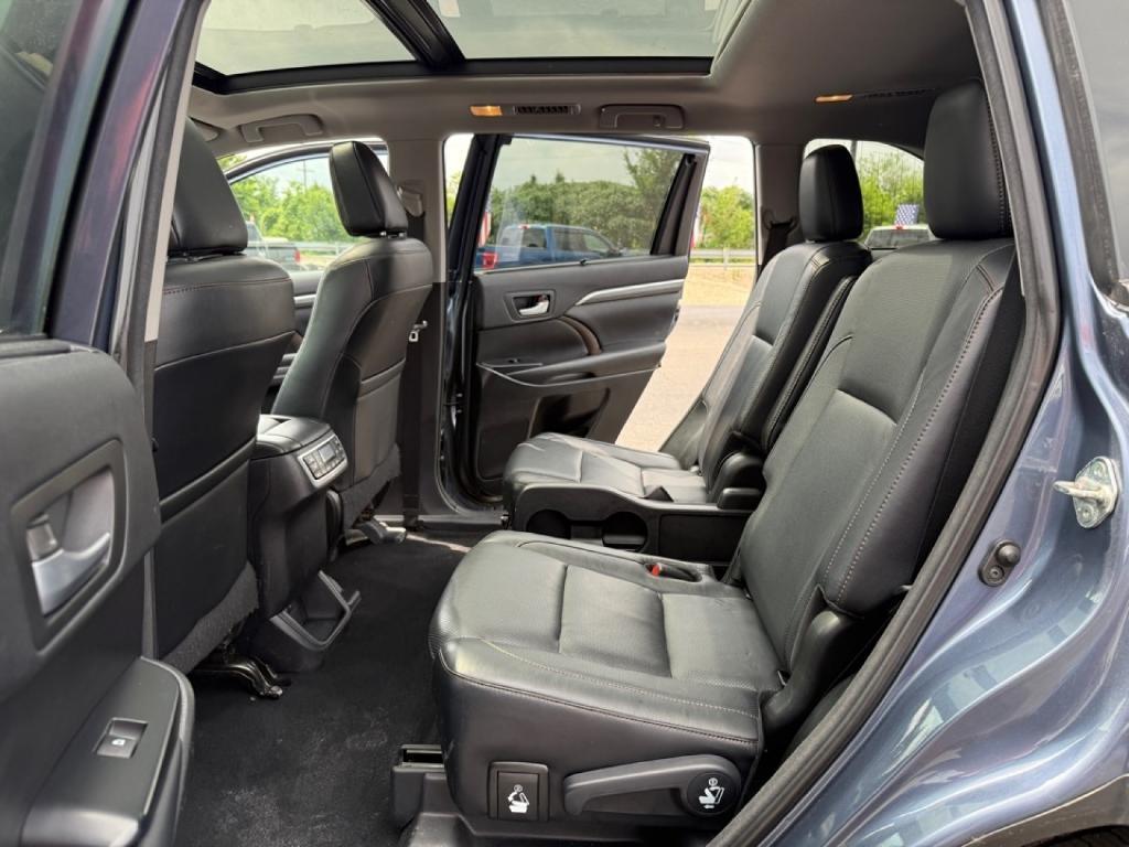 used 2018 Toyota Highlander car, priced at $23,955