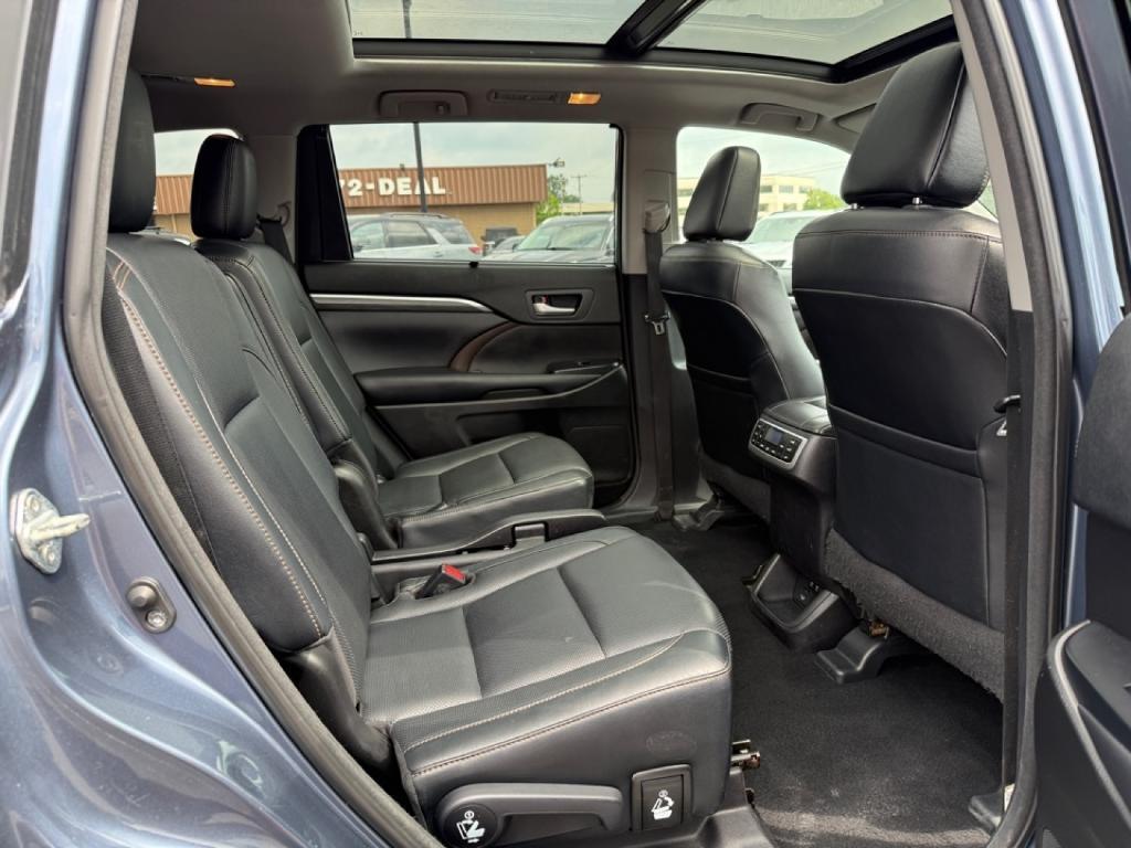 used 2018 Toyota Highlander car, priced at $23,955