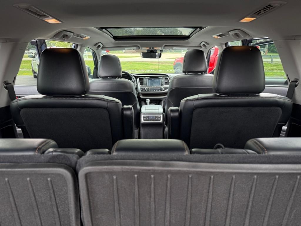 used 2018 Toyota Highlander car, priced at $23,955
