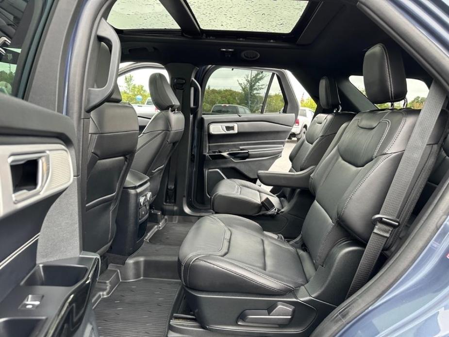 used 2021 Ford Explorer car, priced at $39,880