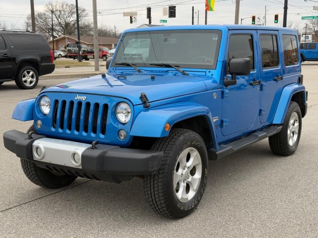 used 2015 Jeep Wrangler Unlimited car, priced at $21,355