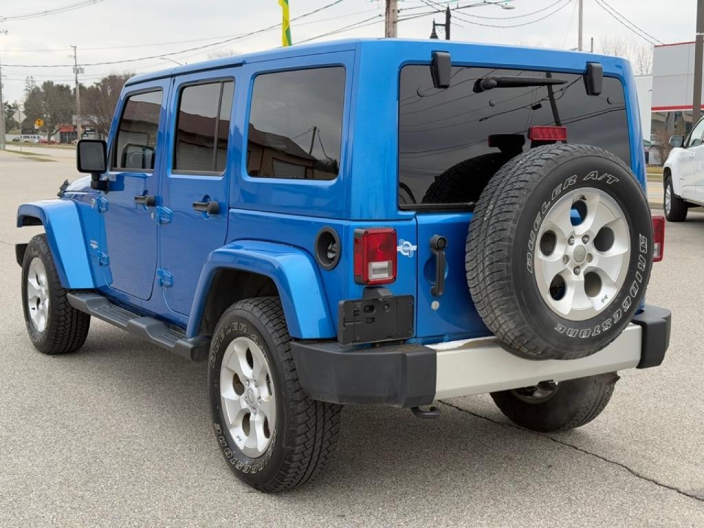 used 2015 Jeep Wrangler Unlimited car, priced at $21,355