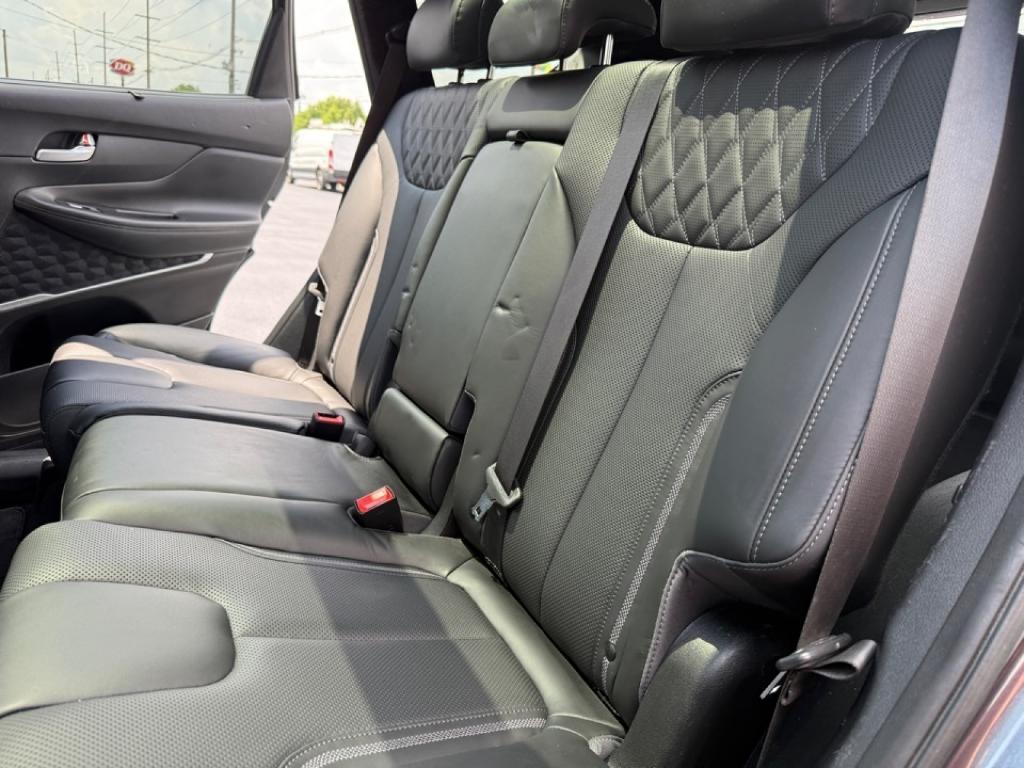 used 2021 Hyundai Santa Fe car, priced at $25,980