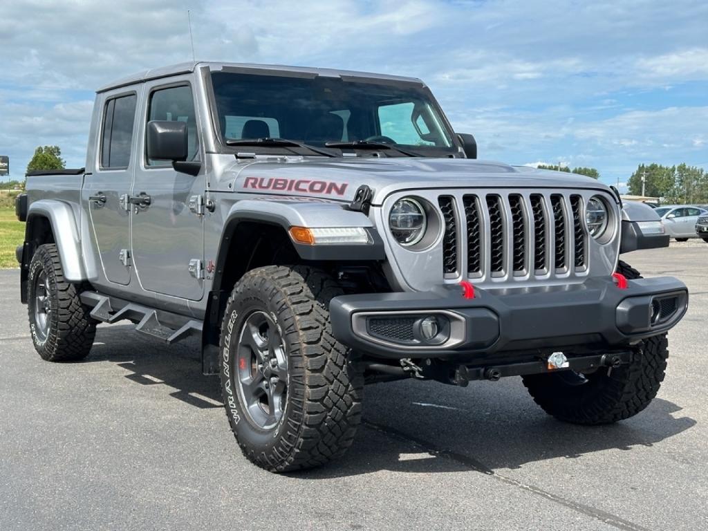 used 2020 Jeep Gladiator car, priced at $32,428