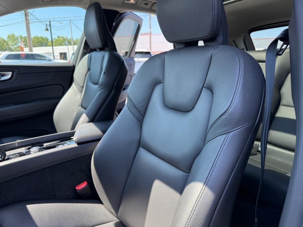 used 2022 Volvo XC60 car, priced at $22,488