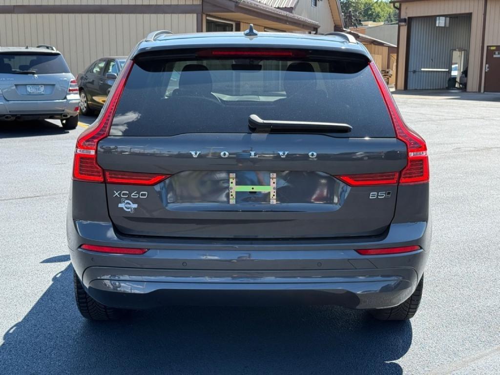 used 2022 Volvo XC60 car, priced at $22,488