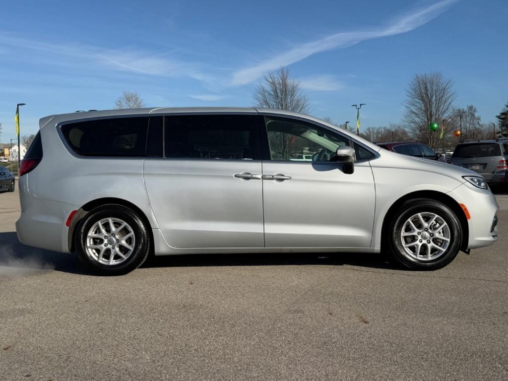 used 2023 Chrysler Pacifica car, priced at $24,388