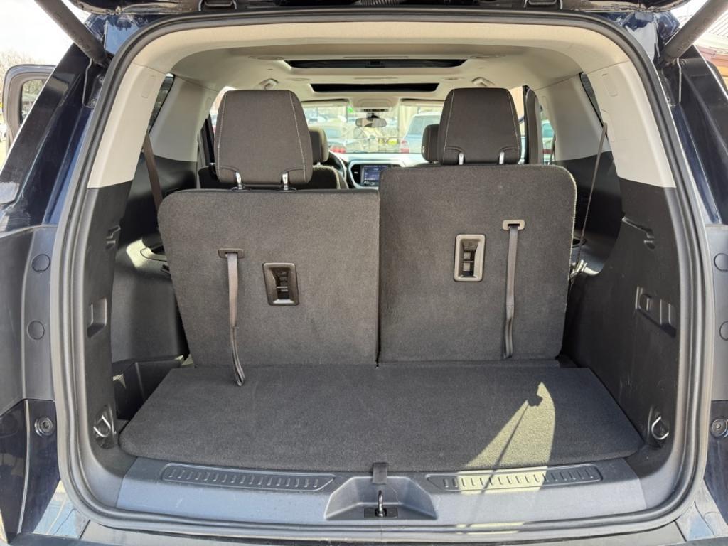 used 2021 GMC Acadia car, priced at $23,080