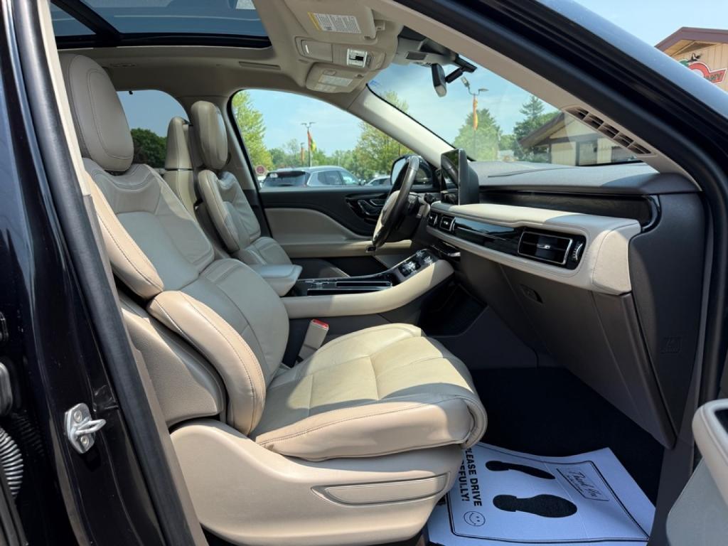 used 2020 Lincoln Aviator car, priced at $31,988