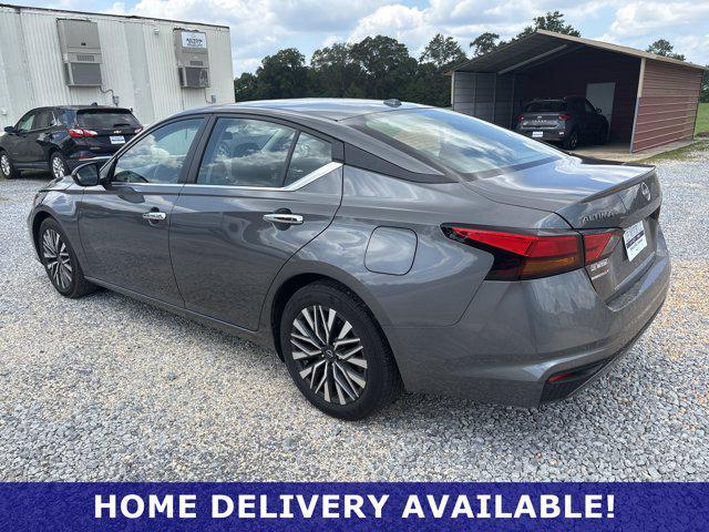 used 2025 Nissan Altima car, priced at $25,400