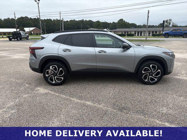 used 2025 Chevrolet Trax car, priced at $27,500