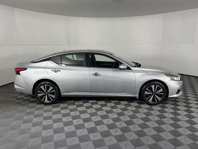 used 2022 Nissan Altima car, priced at $25,922