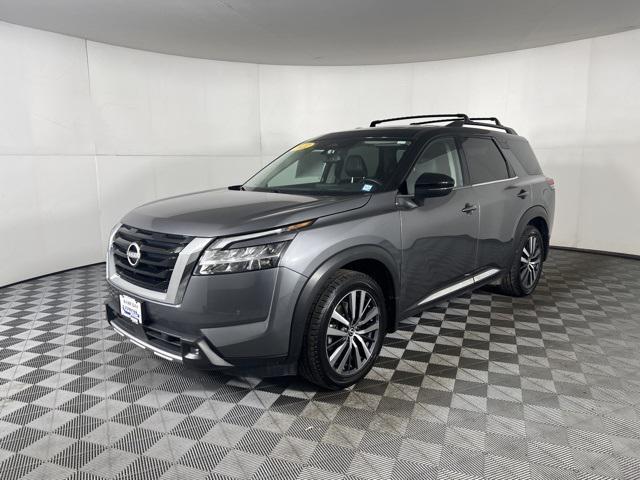 used 2022 Nissan Pathfinder car, priced at $35,936