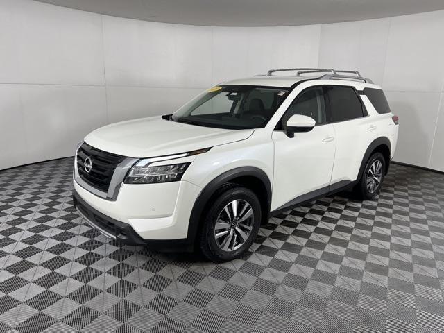 used 2023 Nissan Pathfinder car, priced at $37,904