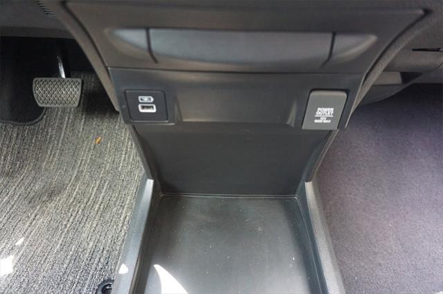 used 2024 Honda Odyssey car, priced at $40,500