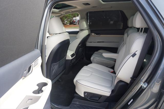 used 2023 Hyundai Palisade car, priced at $39,750