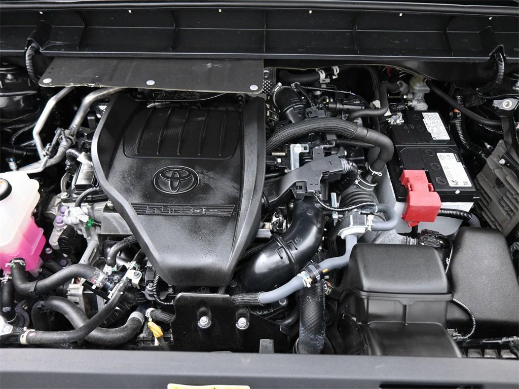 used 2023 Toyota Highlander car, priced at $35,750