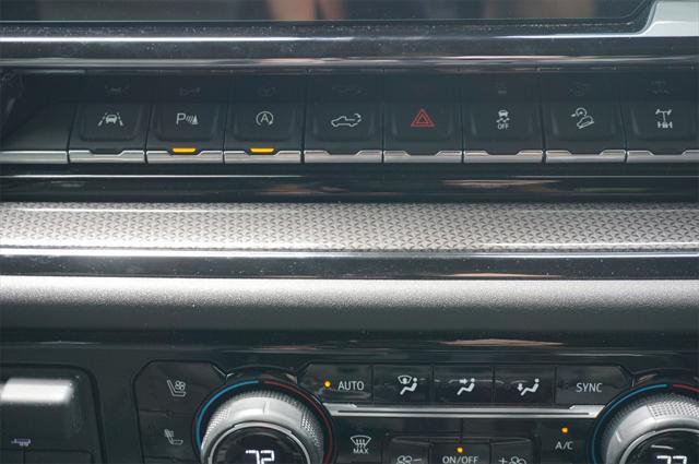 used 2022 Chevrolet Silverado 1500 car, priced at $56,997