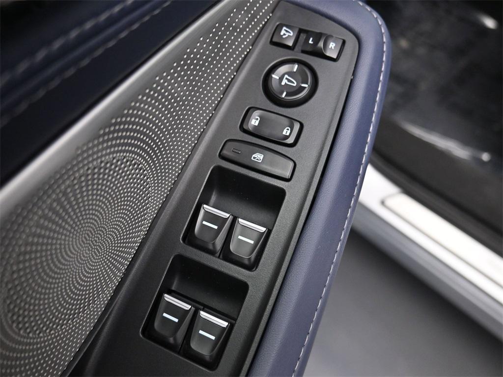 used 2024 Acura MDX car, priced at $57,500