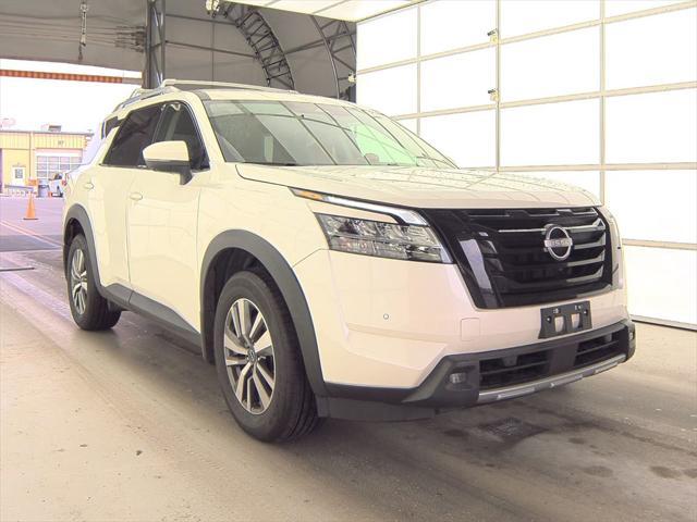 used 2022 Nissan Pathfinder car, priced at $33,000
