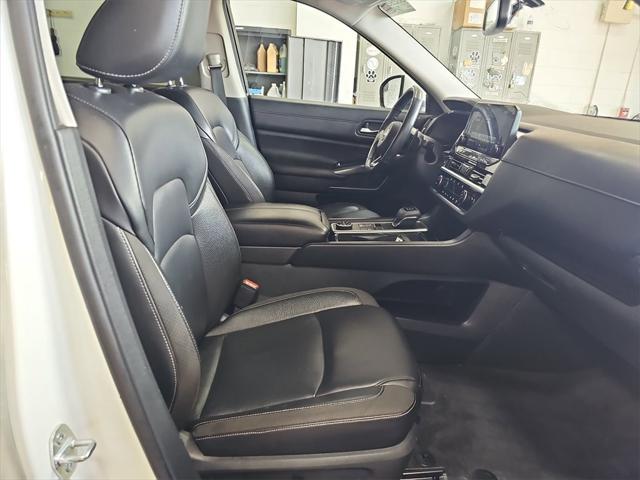 used 2022 Nissan Pathfinder car, priced at $33,000