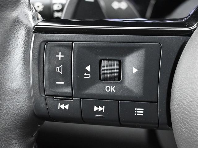 used 2022 Nissan Pathfinder car, priced at $33,000